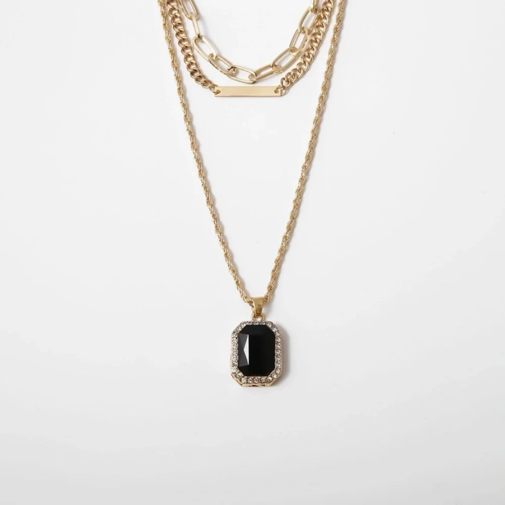 *TALULLA* Gold x Black Layered Fashion Necklace